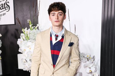 Kanadalı-Amerikalı aktör ve girişimci Noah Schnapp, 9 Eylül 2025 'te Hollywood, Los Angeles, Kaliforniya, ABD' de The Lot 'ta düzenlenen 30. Yıldönümü Süt Bıyığı Kutlamasına geldi..      