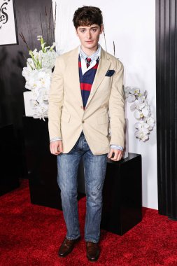 Kanadalı-Amerikalı aktör ve girişimci Noah Schnapp, 9 Eylül 2025 'te Hollywood, Los Angeles, Kaliforniya, ABD' de The Lot 'ta düzenlenen 30. Yıldönümü Süt Bıyığı Kutlamasına geldi..      