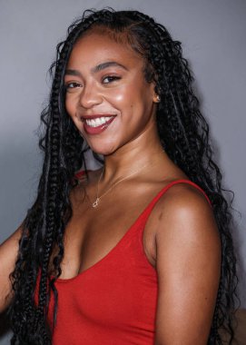 Amerikalı aktris Priah Ferguson, 9 Eylül 2025 'te Hollywood, Los Angeles, Kaliforniya, ABD' de The Lot 'ta düzenlenen 30. Yıldönümü Süt Bıyığı Kutlaması' na geldi..      