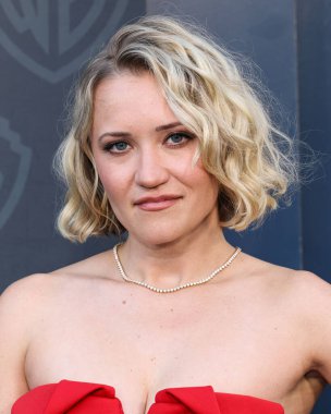 Amerikalı aktris ve şarkıcı Emily Osment, Warner Bros. Television Group 'un 13 Eylül 2025 tarihinde Spago' da düzenlenen 77. Primetime Emmy Ödülleri Nominees Celebration törenine katıldı.. 