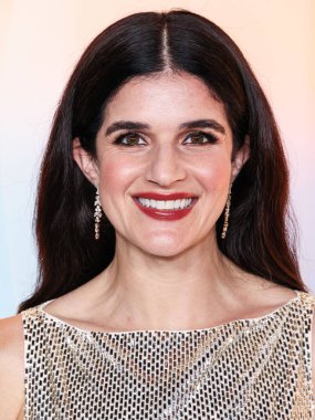 Liza Katzer, 14 Eylül 2025 'te Ysabel' de düzenlenen Apple TV + 77. Geleneksel Primetime Emmy Ödülleri Partisi 'ne katılıyor..        