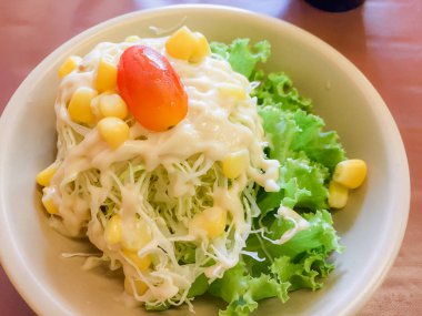 salata, sebze ve yeşillik salatası kase