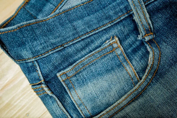 Homem Roupas Casuais Acessórios Moda Mesa Madeira Jeans — Fotografia de Stock