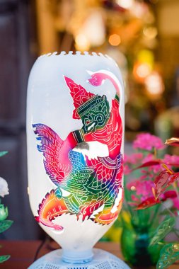 lamba geri dönüşüm formu Şişe ve boya Tayland tasarım