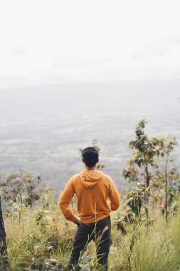 adam hissediyorum dağda sakin ol