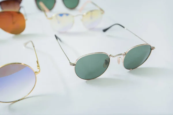 Brille Isoliert Auf Weiß Brille Brille Sonnenbrille — Stockfoto