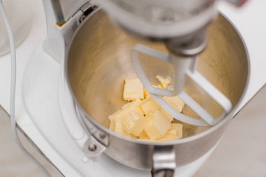 Un ve tereyağı hamur makinesi, ekmek makinesi karıştırma