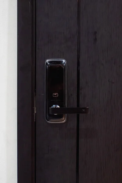 akıllı kart kapı anahtar kilit sistemi, kapı güvenliği