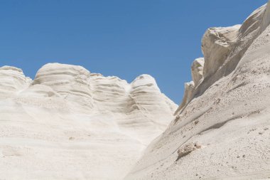Sarakiniko plaj ay manzara Milos, Cyclades Adaları, Ege Adaları, Yunanistan