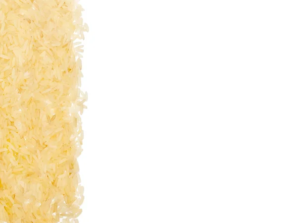Ryż Basmati na stos na białym tle — Zdjęcie stockowe