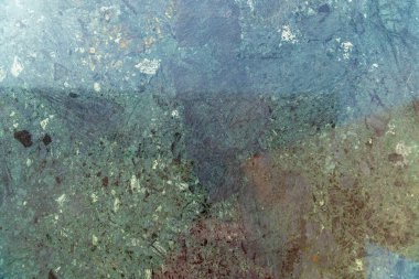 Doğal arka planda yüksek çözünürlüklü soyut siyah mermer döşeme. Doğal taş duvar dokusunun tebeşir tahtası arka planı.