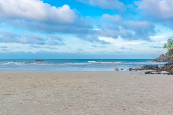Pěkný Pohled Havaizinho Skalnaté Pláže Pozdní Odpoledne — Stock fotografie