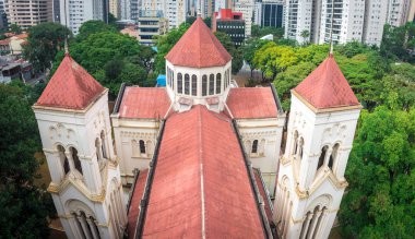 Sao Paulo, Brezilya, mai 26, 2018: Sao Paulo şehir Our Lady çıktı kilisede çatı üst