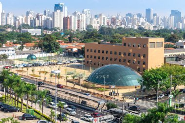 Sao Paulo, Brezilya, mai 26, 2018: yeni modern Eucalipto metro istasyonunun Sao Paulo havadan görünümü