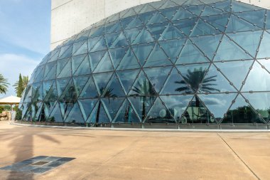 Saint Petersburg, Amerika Birleşik Devletleri - 16 Haziran 2018: Salvador Dali Müzesi St Petersburg, Florida