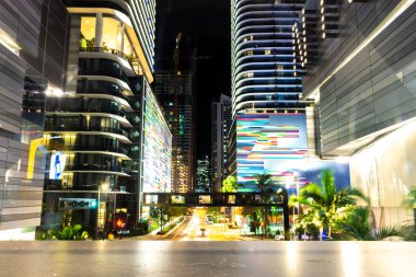 Downtown Miami gece görünümü