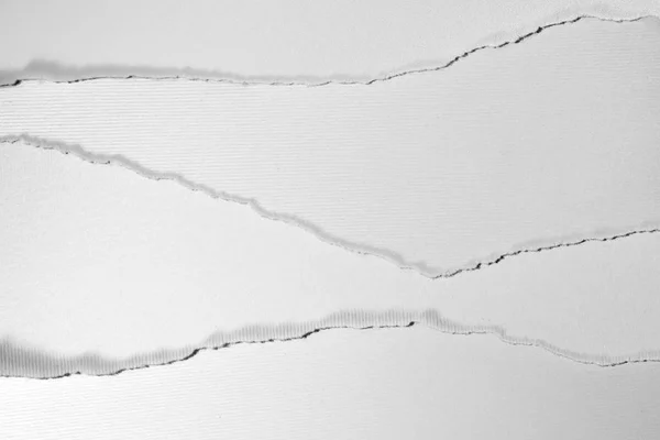 Die Überlappung Von Zerrissenem Weißem Papier — Stockfoto