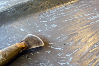 Metal yüzeyin in astar boya tabakası olarak dokusu 