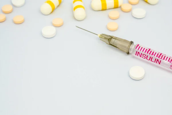 Insulin Syringe Injection Needle Some Pill White Background — Stock Photo, Image