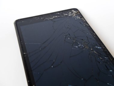 Akıllı telefonun kırık cam görüntüsü