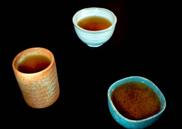 Tee Keramiktasse Auf Schwarzem Hintergrund — Stockfoto