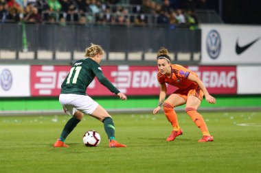 Wolfsburg, Almanya, 27 Mart 2019: VfL Wolfsburg 'dan Alexandra Popp, VfL Wolfsburg ve Olympique Lyon arasındaki UEFA bayanlar şampiyonlar ligi maçında rakibine karşı mücadele etti..