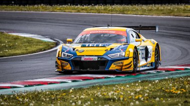 Oschersleben, Deutschland, 27 Nisan 2019Elia Erhart GT MASTER sırasında TECE tarafından EFP Araba Koleksiyonu 'nun Audi R8 LMS' sini kullanıyor.