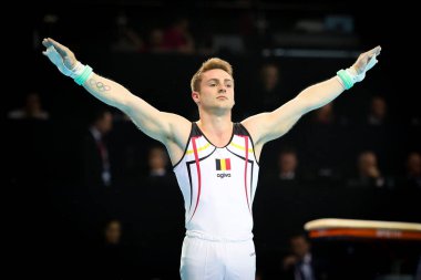 Szczecin, Polonya, 10 Nisan 2019: Sanatsal Jimnastik Şampiyonası sırasında Belçikalı Jimmy Verbaeys 