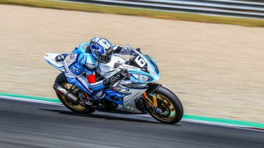 Oschersleben, Almanya, 09 Haziran 2019: ERC-BMW Motorrad Dayanıklılık Takımı tarafından BMW S1000RR Motorsport Arena 'da FIM Dayanıklılık Şampiyonası' na katılmıştır.
