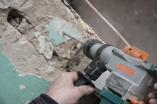 Trabajos de reparación y construcción en interiores. Escombros y piedras de fondo grunge . — Foto de Stock