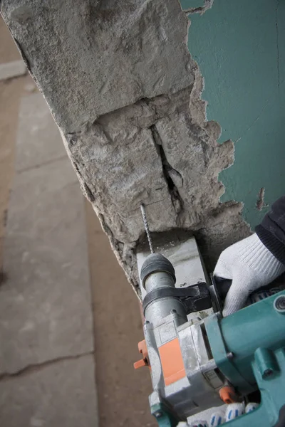 Trabajos de reparación y construcción en interiores. Escombros y piedras de fondo grunge . — Foto de Stock