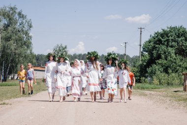 köy komün, Beyaz Rusya-Temmuz 15, 2018, Ivan Kupala tatil,