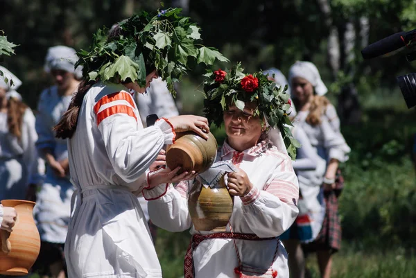 Village Commune, Biélorussie-15 juillet 2018, ancien rite , — Photo