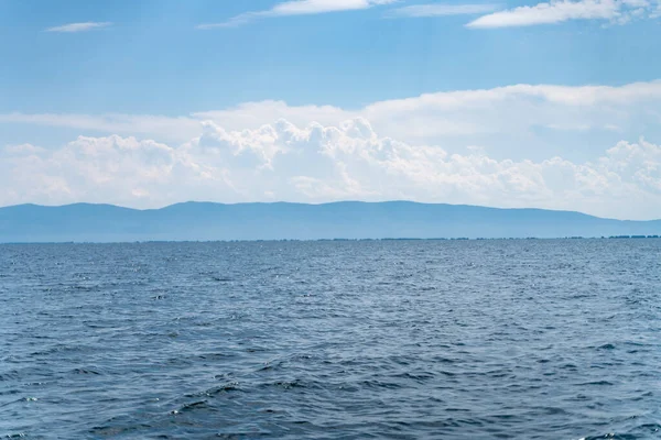 Rusia Wilayah Irkutsk Danau Baikal Juli 2020 Pemandangan Air Danau — Stok Foto