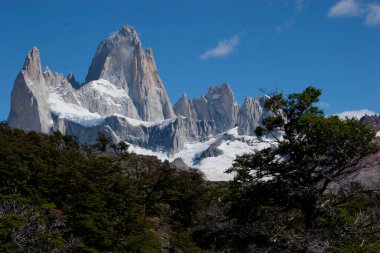 Fitz Roy Dağı 'nın Chalten, Arjantin Patagonya' daki panoramik manzarası.