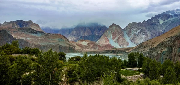 Hermosa Vista Los Conos Passu Desde Autopista Karakorum Pakistán — Foto de Stock