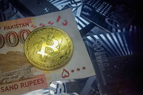 How much is one bitcoin in pakistani rupees