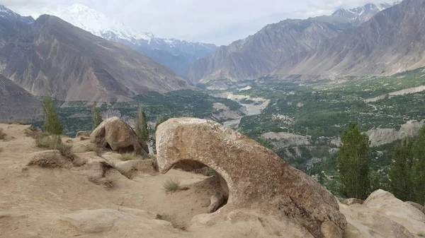 Eagle Shape Rock On The Hunza View Point, At Eagle's Nest, — Stock Photo, Image