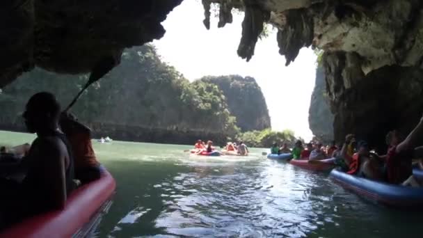 Phuket Tayland Daki Kayan Adası Ndaki Bir Mağaradan Geliyor 2019 — Stok video
