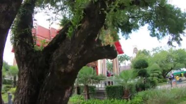 Wat Chalong Tapınağı Chalong Alt Bölgesi, Mueang Phuket Bölgesi, Tayland 18 / 11 / 2019