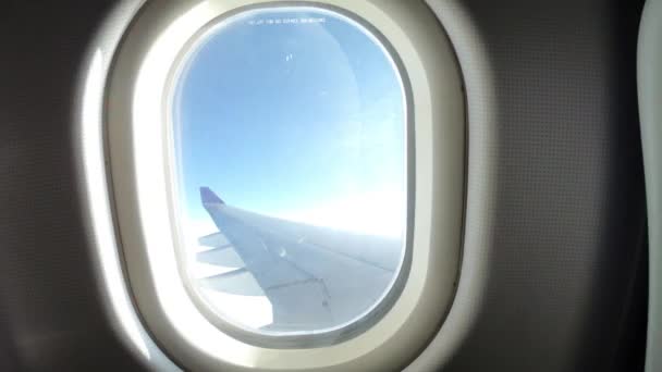 Vista Céu Nuvem Uma Janela Avião Céu Escuro Uma Janela — Vídeo de Stock