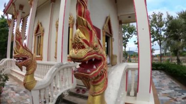 Mueang Phuket Bölgesindeki Ejderha Heykeli, Tayland 18 / 11 / 2019