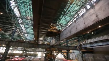 Maden ve metal dövme. Büyük çelik işletmeleri. Metal fabrika haddelenmiş.