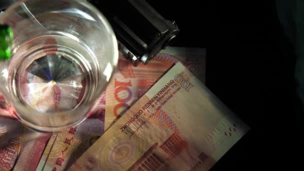 Čínské bankovky yuan. Čínské peníze — Stock video