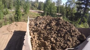 Toprak taşıma, boşaltma, yol çalışmaları