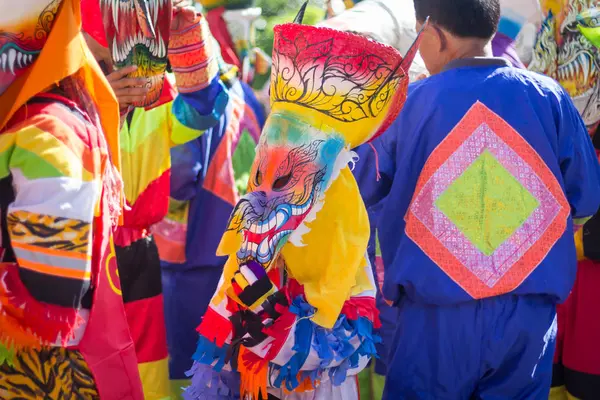 6月16日 Phitakhon Phitakhon 面具和舞蹈显示节日和国际面具在2018年6月16日在黎省泰国 — 图库照片