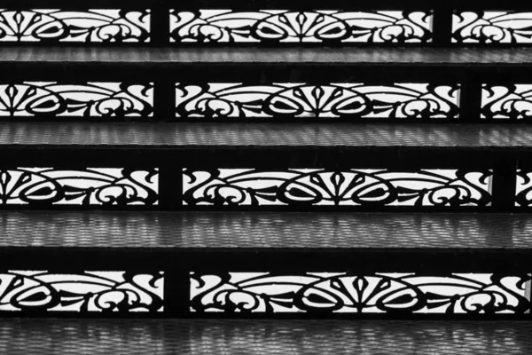 Abstrakter metallischer Schwarz-Weiß-Hintergrund, grafische Oberfläche — Stockfoto
