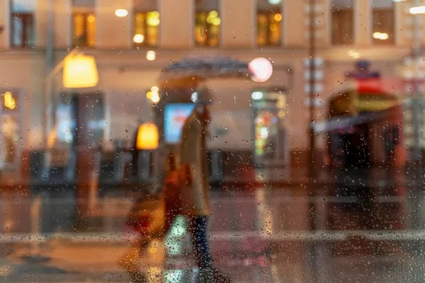 Blurred Silhouette Abstract Unrecognizable Girl Bags Umbrella View Wet Window — Stock Photo, Image