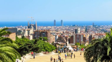 Barselona, İspanya - 28 Eylül 2015: Şehrin panoramik manzaralı ana meydanı