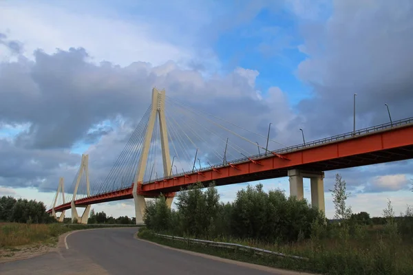 Paisaje Verano Con Vistas Puente Cable Sobre Río Oka Murom — Foto de Stock